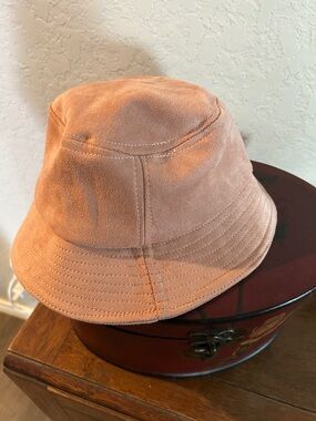 Lulu's Peach Suede Bucket Hat